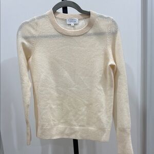 White + WarrenEssentials Cream Sweater - XS